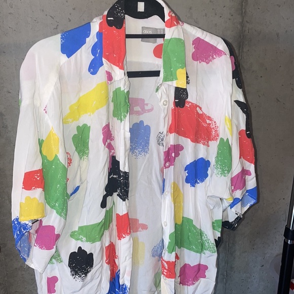 oversized shirt in bright abstract print - Picture 6 of 6